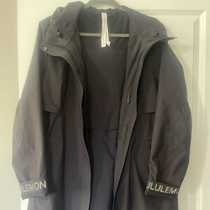 Lululemon Rain Rebel Raincoat